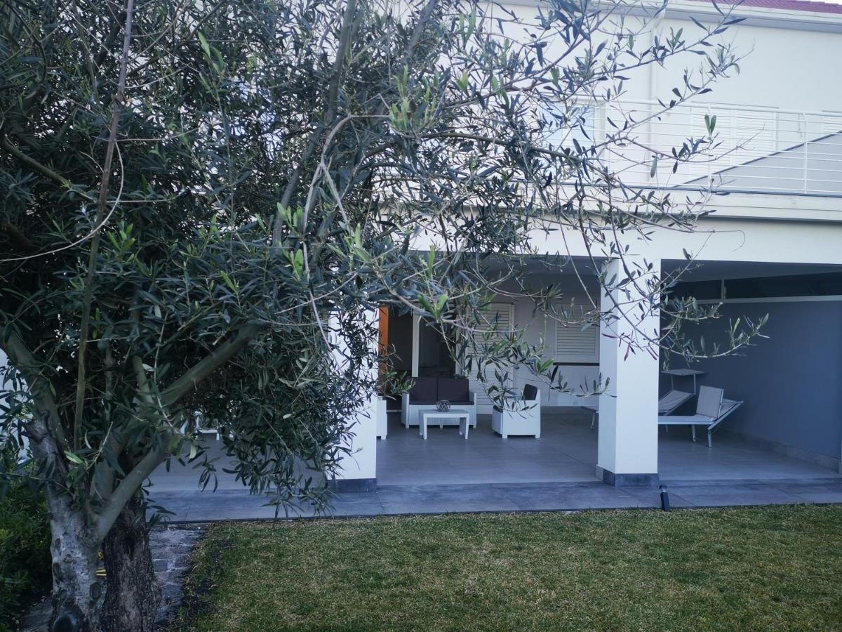 Апартаменты La Casa Dei Capperi - The House Of Capers 1 Ачиреале Экстерьер фото