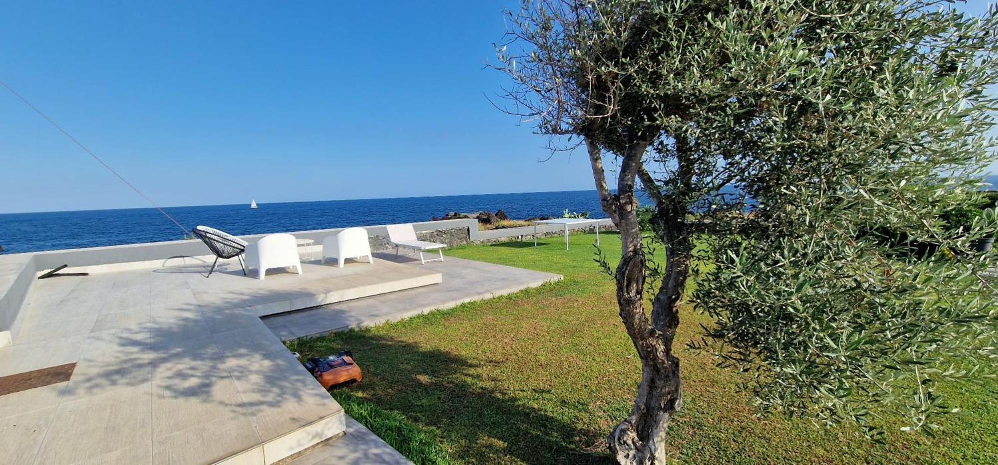 Апартаменты La Casa Dei Capperi - The House Of Capers 1 Ачиреале Экстерьер фото