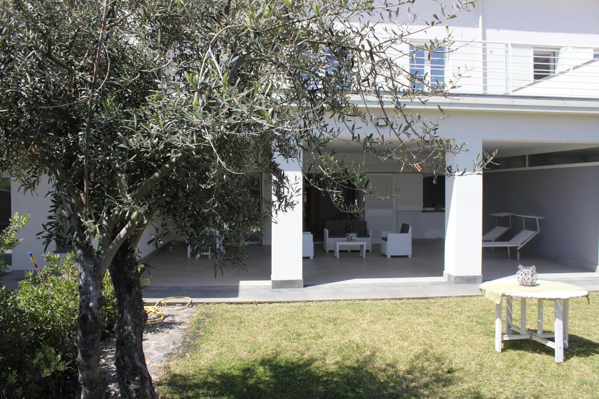 Апартаменты La Casa Dei Capperi - The House Of Capers 1 Ачиреале Экстерьер фото